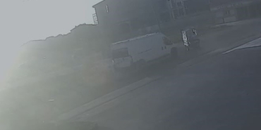 Triportör ile panelvan minibüs çarpıştı: 2 yaralı