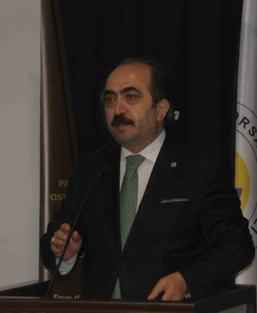 TTK Başkanı Prof. Dr. Yüksel Özgen Yalova’da sempozyuma katıldı