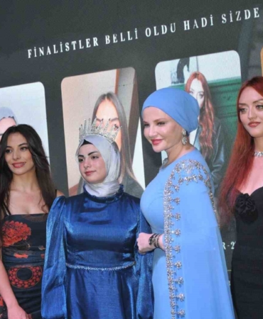 ‘Türkiye Yüz Güzeli’ yarışması renkli görüntülere sahne oldu