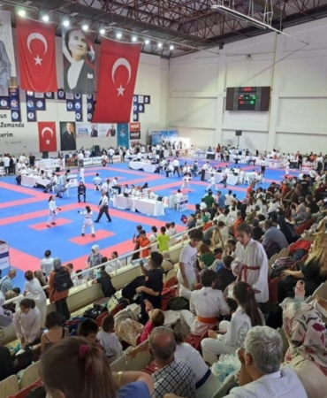 Uluslararası Karate Turnuvası, 15 ülkenin katılımıyla 5. kez Gemlik’te başlıyor.