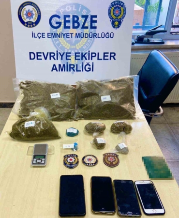 Uyuşturucu operasyonunda 4 şüpheli yakalandı