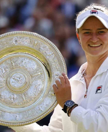 Wimbledon kadınlarda şampiyon Barbora Krejcikova