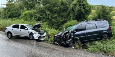 Yağışlı hava kazayı beraberinde getirdi: 6 yaralı