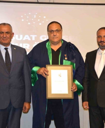 Yakın Doğu Üniversitesi Bilim Ödülleri sahiplerini buldu