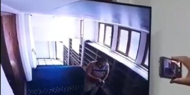 Yalova’da camiden ayakkabı hırsızlığı kamerada