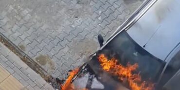 Yalova’da park halindeki otomobil kundaklandı