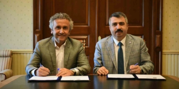 Yeşim, sokak hayvanlarına umut oluyor