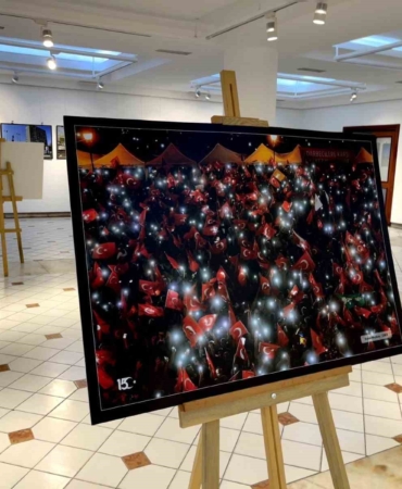 Yıldırım Belediyesi ’15 Temmuz’ konulu fotoğraf sergisini açtı