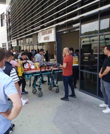 Yüzme havuzunun klorlama çukuruna düşen kız çocuğu zehirlendi