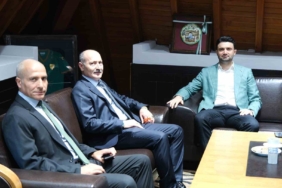 Zaimoğlu, Bursaspor’u ziyaret etti