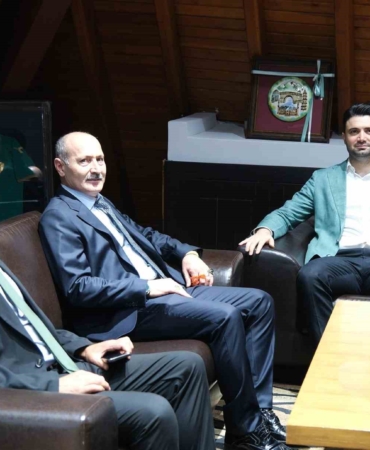 Zaimoğlu, Bursaspor’u ziyaret etti
