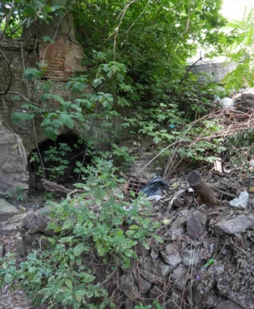 182 yıllık tarih harabeye döndü: "Turist görse oturup ağlar"