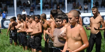 64. Geleneksel Kurtdereli Mehmet Pehlivan Yağlı Güreşleri başladı