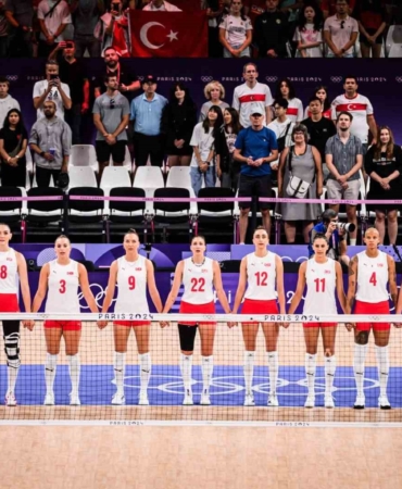 A Milli Kadın Voleybol Takımı, Paris 2024’te yarı finale yükseldi