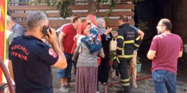 Ağlatan yangın: 1’i bebek 4 kişi dumandan etkilendi