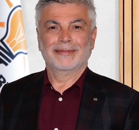 AK Parti Sakarya İl Başkan Yardımcısı, yorgun merminin isabet etmesiyle yaralandı