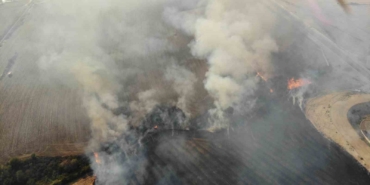 Alevlerin benzin istasyonuna ve köye sıçramasına ramak kaldı