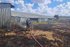 Anız yangını korkuttu