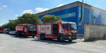 Arnavutköy’de kimya fabrikasında korkutan yangın