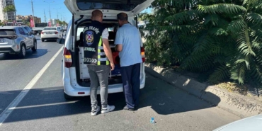 Ataşehir’de motosiklet sürücüsünü sıkıştıran otobüs şoförüne ceza kesildi