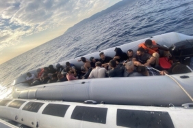 Ayvacık açıklarında 22 kaçak göçmen yakalandı