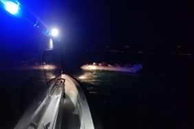 Ayvacık açıklarında 40 kaçak göçmen yakalandı