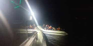 Ayvalık’ta 16 düzensiz göçmen yakalandı