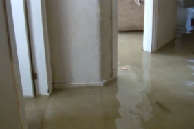 Bahçelievler’de sağanak yağış nedeniyle evleri su bastı