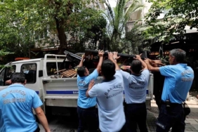 Bakırköy Belediyesi Zabıta Ekipleri kaldırım işgaline karşı denetim