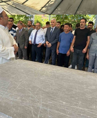 Balıkesir’de İsmail Haniye için gıyabi cenaze namazı kılındı