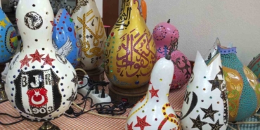 Balıkesir’de ’Kadınlar Kahvehanesi’nde su kabağı işleme atölyesi kuruldu