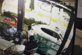 Balıkesir’de kafede oturan kadının çantasını soğukkanlılıkla çaldı