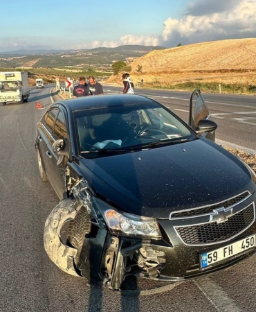 Bandırma-Çanakkale Yolu üzerindeki kaza trafiği aksattı