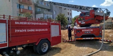 Bandırma’da ocakta unutulan tencere yangına sebep oldu