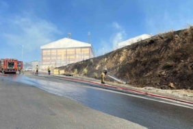 Başakşehir’de geniş alanda ot yangını