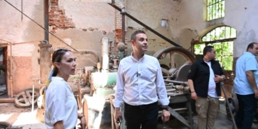 Başkan Ahmet Akın, Marmara Mermer Taş Fabrikası’nı geleceğe kazandıracak