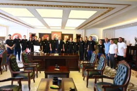 Başkan Bakkalcıoğlu’na "Bizim Kızlardan" ziyaret