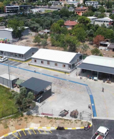 Başkan Bıyık, meclis üyelerine projeyi gezdirdi