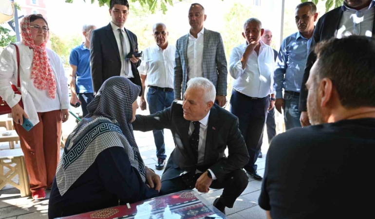 Başkan Bozbey, makamını Yenişehir’e taşıdı