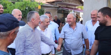 Başkan Büyükakın: "Hizmetlerimizi kentin her köşesine taşıyoruz"