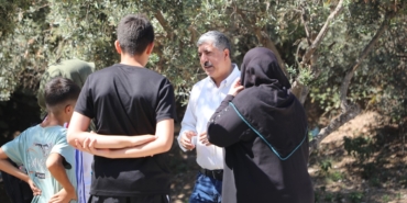 Başkan Ömeroğlu vatandaşlarla bir araya geldi