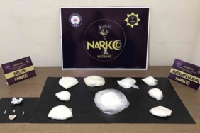 Bebek bezinin altına uyuşturucu saklamışlar: 2 kişi tutuklandı