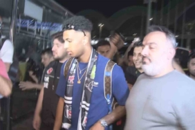 Beşiktaş’ın yeni transferi Cher Ndour İstanbul’a geldi