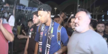 Beşiktaş’ın yeni transferi Cher Ndour İstanbul’a geldi