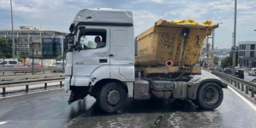 Beylikdüzü Güzelyurt E-5’te yağış sonrası zincirleme kaza: 2 yaralı