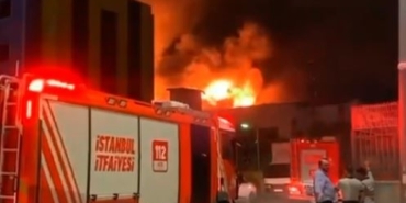 Beylikdüzü’nde iş yerinde büyük yangın