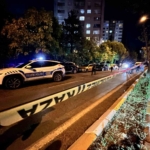 Beylikdüzü’nde motosikletli şahıslar, caddede yürüyen genci silahla yaraladı