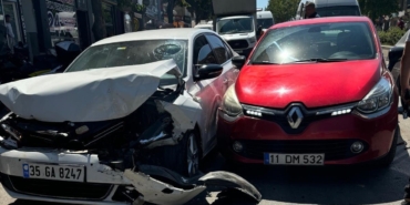 Bilecik’te 5 aracın karıştığı zincirleme trafik kazasında 1 kişi yaralandı