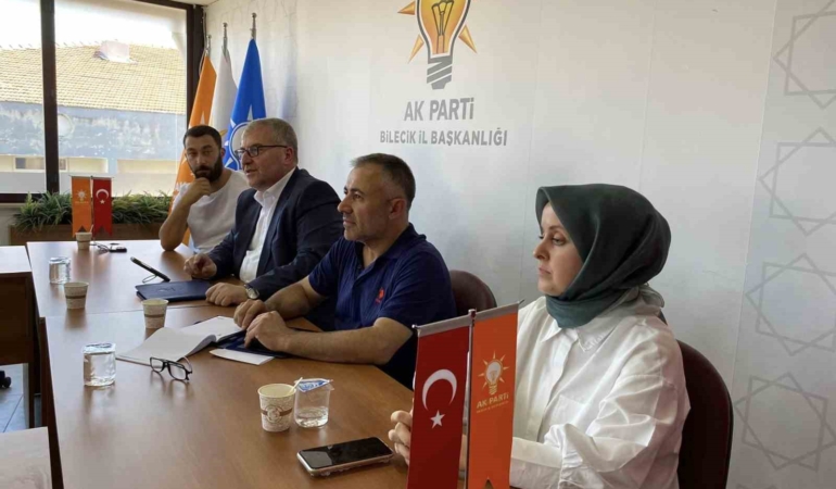 Bilecik’te AK Parti’den değerlendirme toplantısı