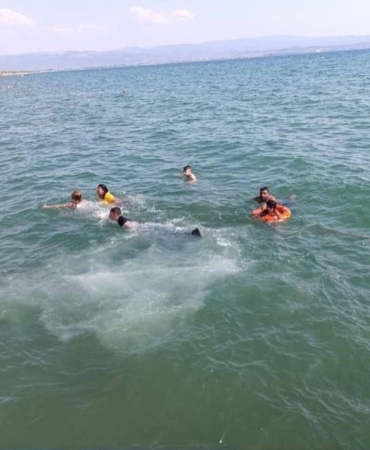 Boğulma tehlikesi geçiren çocuğu Sahil Güvenlik kurtardı